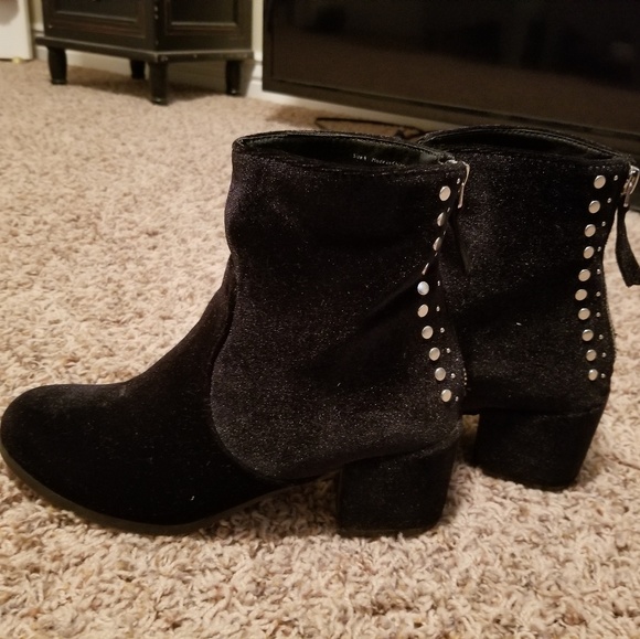 Dolce Vita Shoes - Dolce Vita black ankle boots